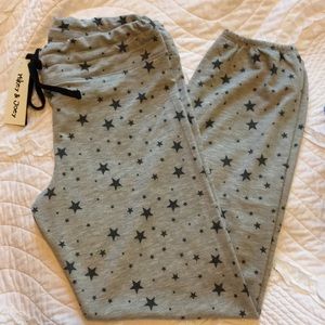 Black & gray star joggers ⭐️